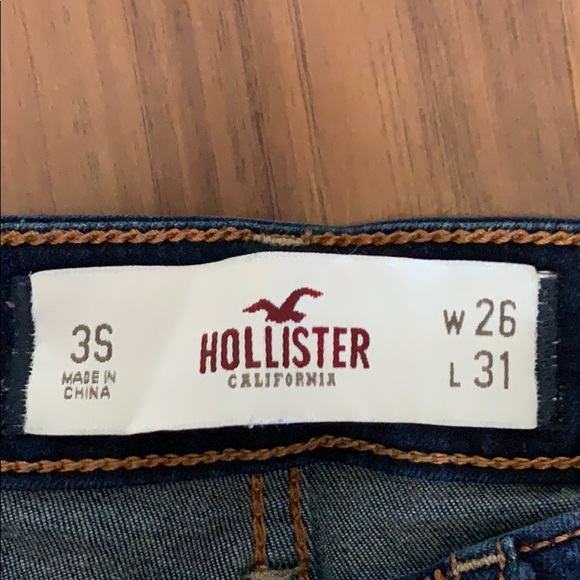 Hollister  jeans - Picture 2 of 3